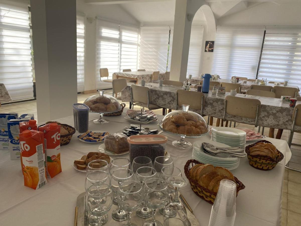 B&B Family Ostojic Međugorje Exteriör bild